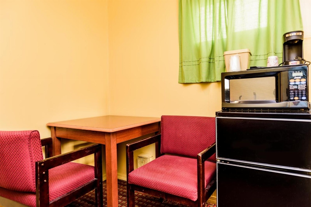 Budget Inn Williamsville Main image