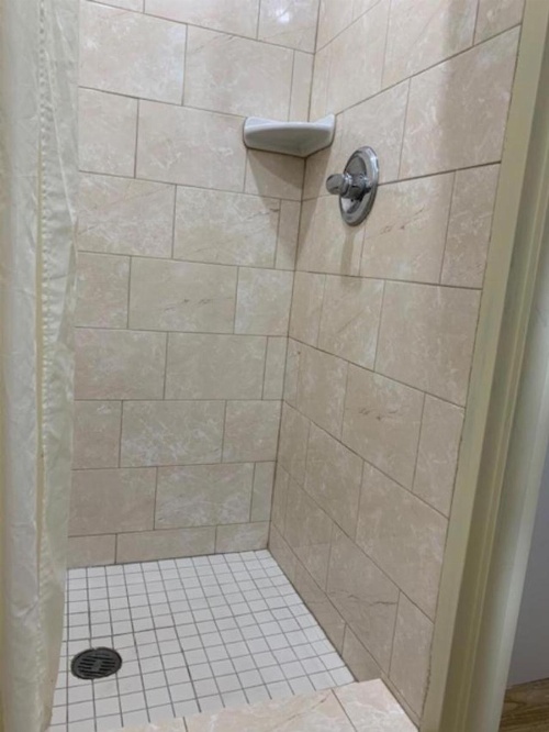 Budget Inn Williamsville image 25